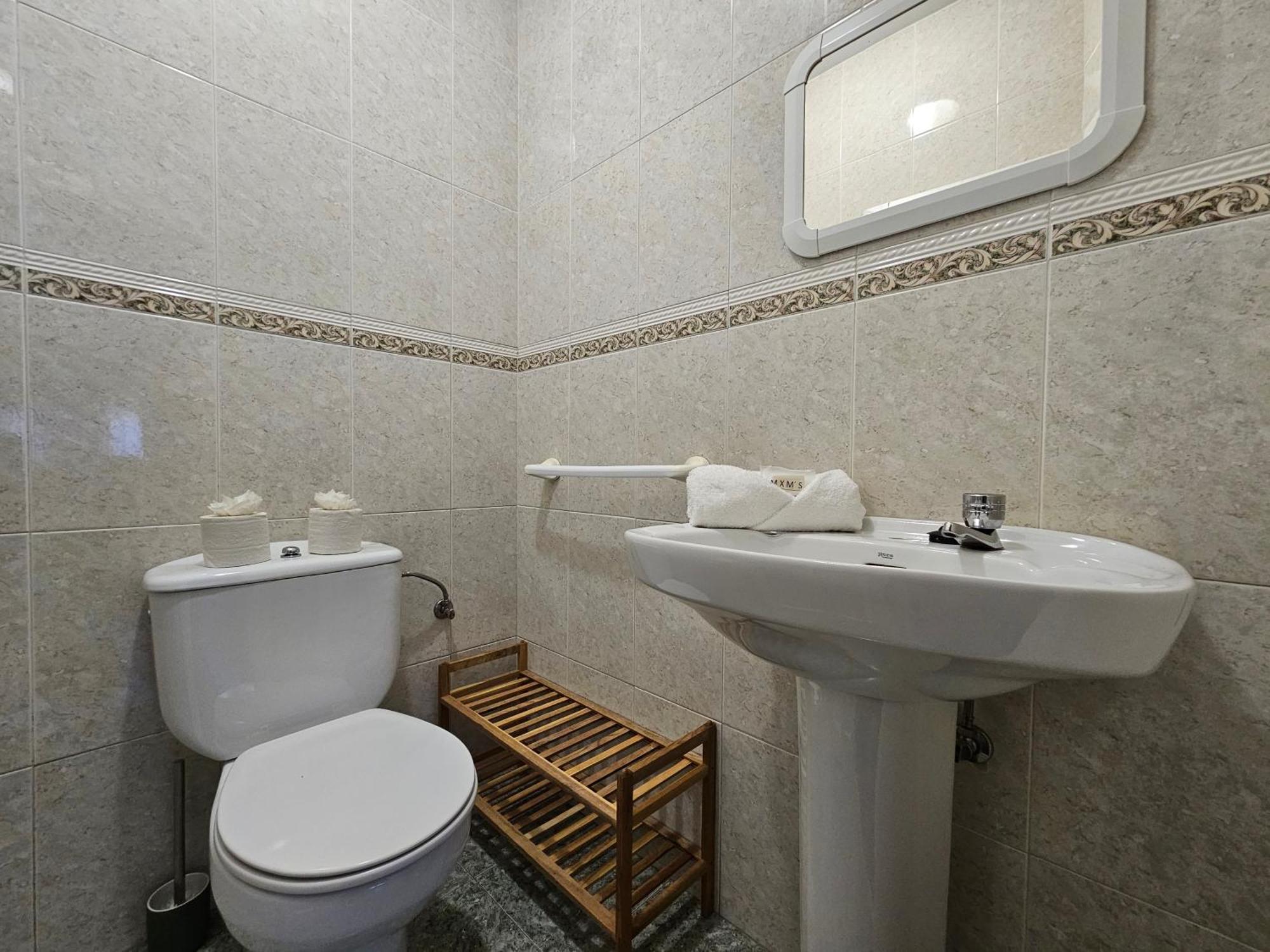 147A Apartamento La Arena 3 Dormitorios Gijón Exterior foto